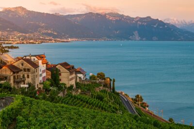 Genfersee - glitzerndes Wasser und köstlicher Wein